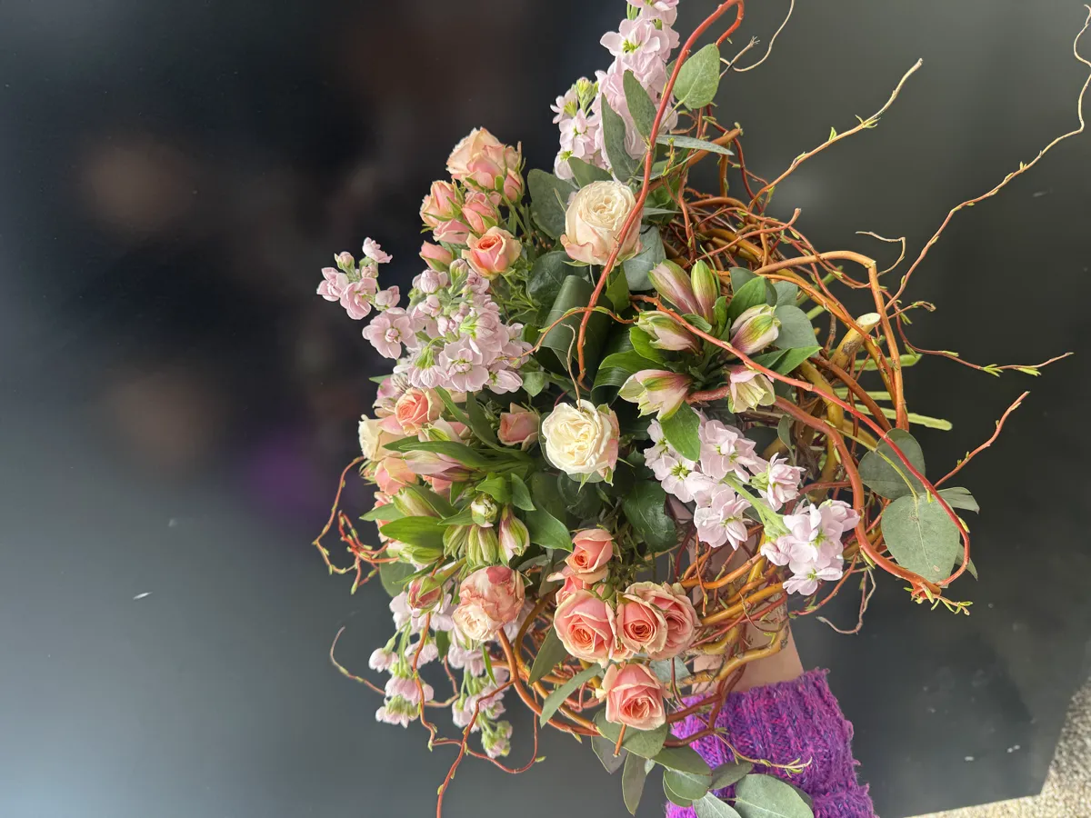 Wiosenny bukiet z baziami — Bukieteria Gorzów